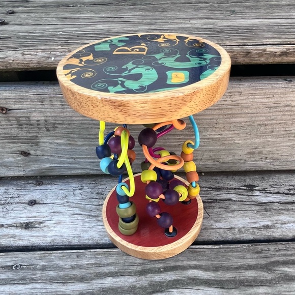 BATTAT B WOOD MULTICOLOR LOOPTY LOO BEAD MAZE TOY - Picture 5 of 6